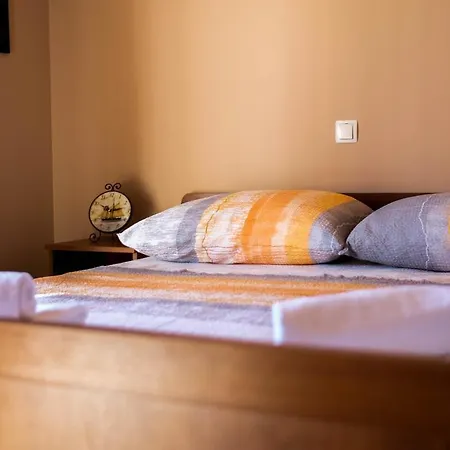 Karla Apartment *