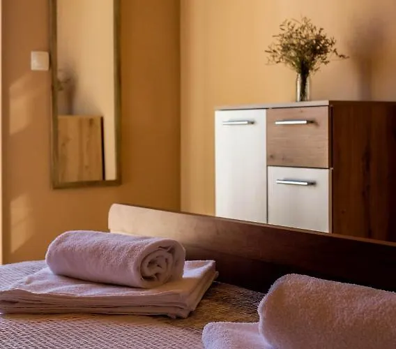 Karla * Rogoznica (Sibenik-Knin)